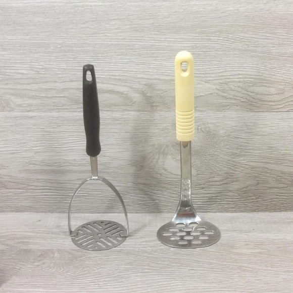 Mixed Lot of Kitchen Drawer Tools 14 Pieces Vintage Everyday Kitchen Gadgets - Picture 2 of 9